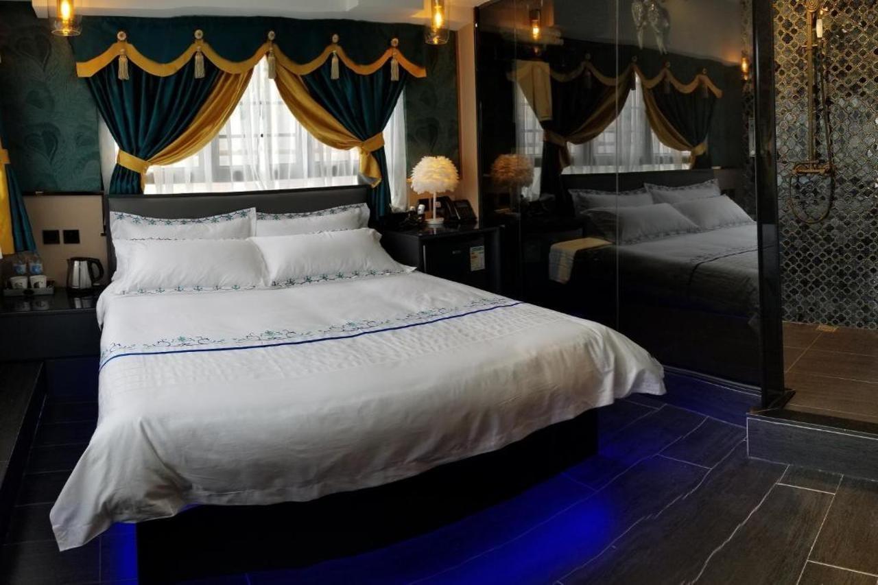 Star City Hotel Hong Kong Dış mekan fotoğraf