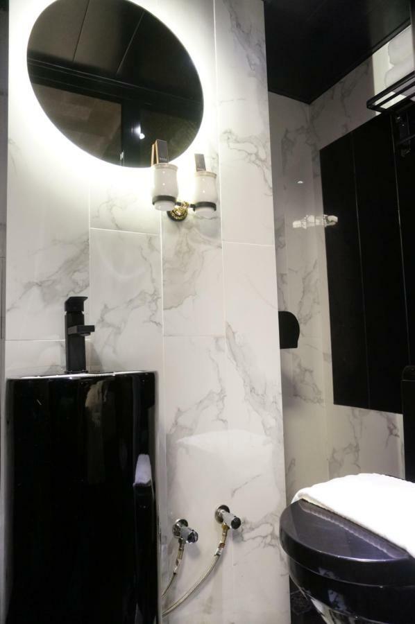 Star City Hotel Hong Kong Dış mekan fotoğraf