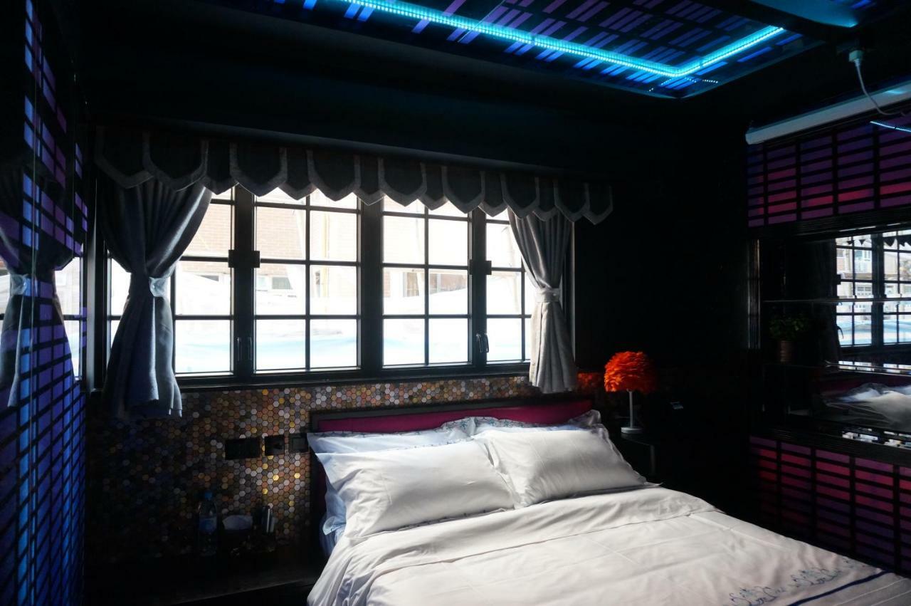 Star City Hotel Hong Kong Dış mekan fotoğraf